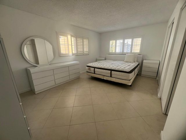 2615 NE 3rd Court 213, Boynton Beach, FL 33435