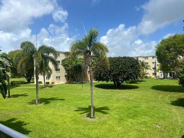 2615 NE 3rd Court 213, Boynton Beach, FL 33435