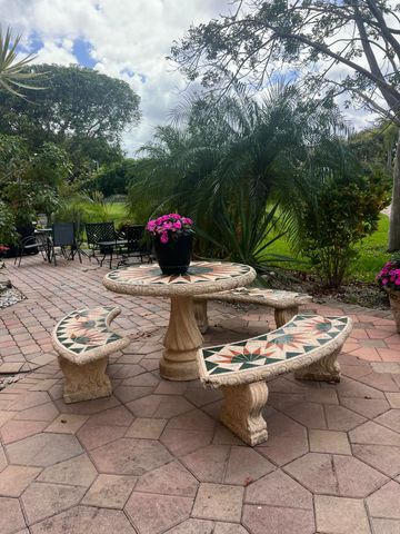 2615 NE 3rd Court 213, Boynton Beach, FL 33435