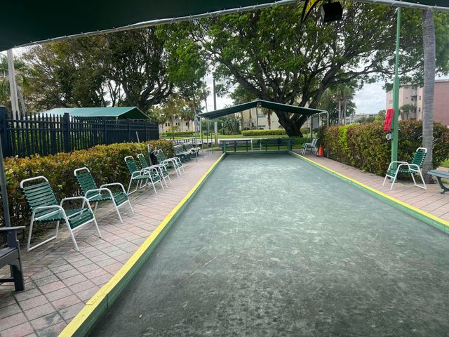 2615 NE 3rd Court 213, Boynton Beach, FL 33435