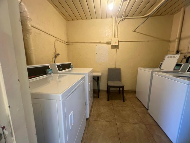2615 NE 3rd Court 213, Boynton Beach, FL 33435