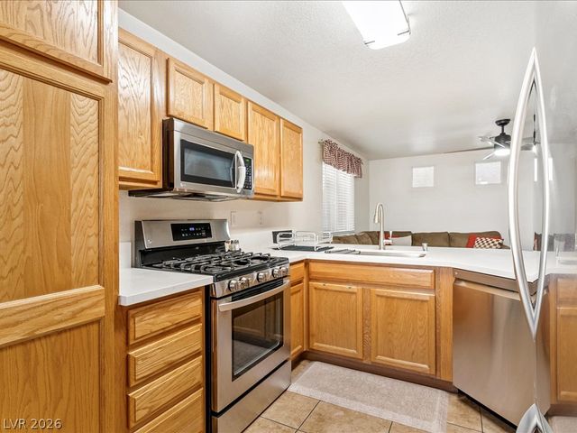 10356 Perfect Parsley Street, Las Vegas, NV 89183