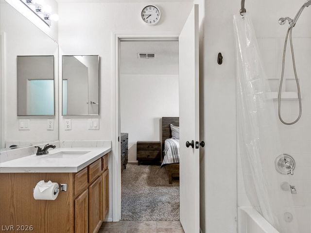 10356 Perfect Parsley Street, Las Vegas, NV 89183