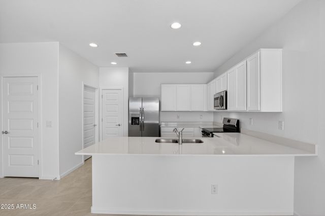 12509 E VERBINA Lane, Florence, AZ 85132