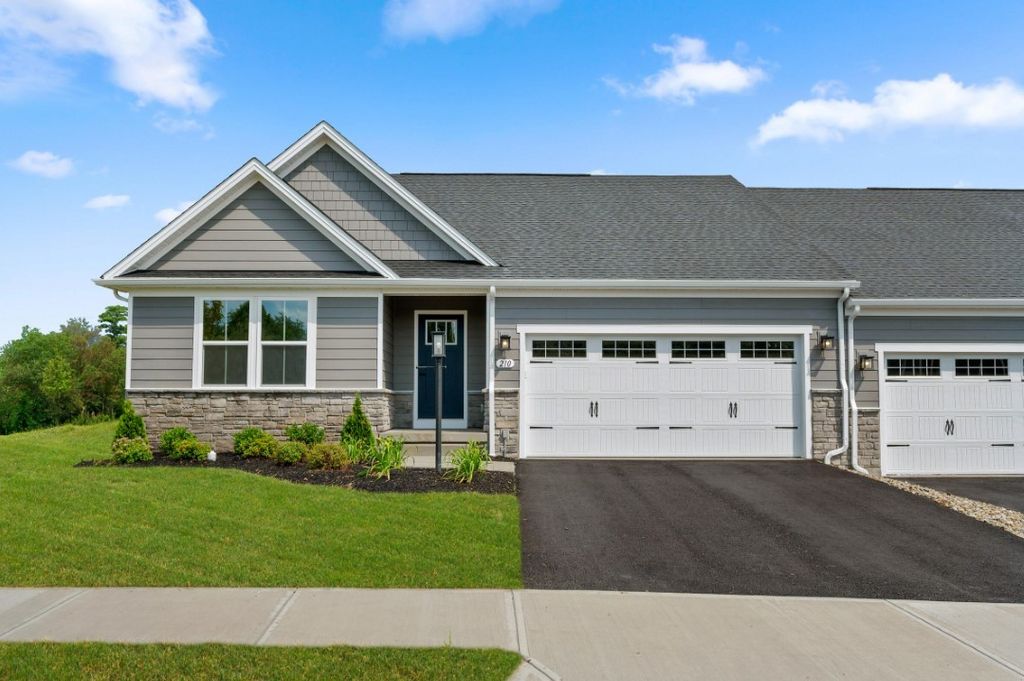 200 Mary Lane, Robinson Twp, PA 15108