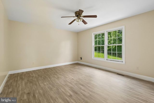 16069 OLMSTEAD LN, Woodbridge, VA 22191