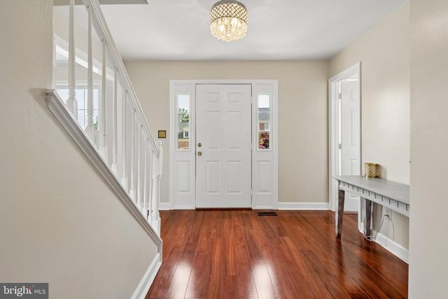 16069 OLMSTEAD LN, Woodbridge, VA 22191