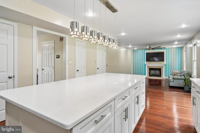 16069 OLMSTEAD LN, Woodbridge, VA 22191