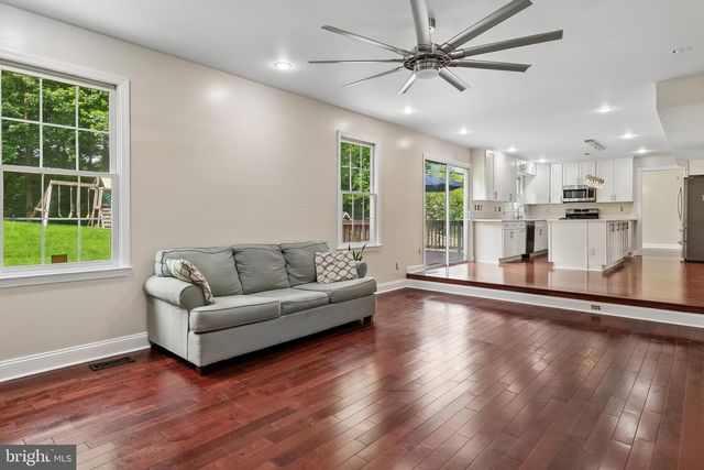 16069 OLMSTEAD LN, Woodbridge, VA 22191