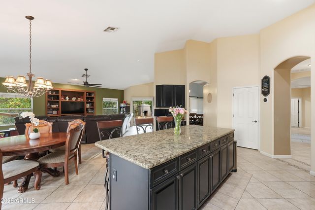 4335 E FOX Circle, Mesa, AZ 85205