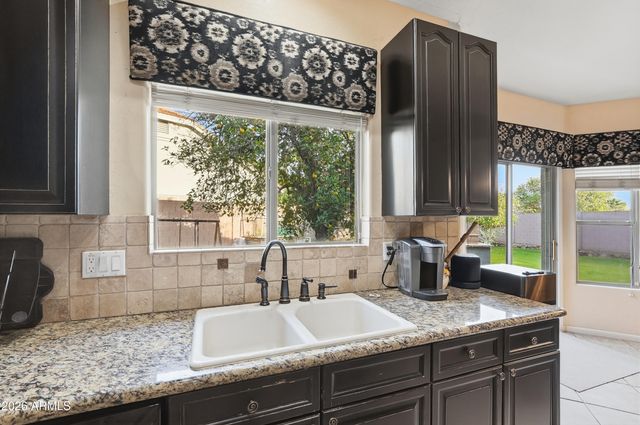 4335 E FOX Circle, Mesa, AZ 85205