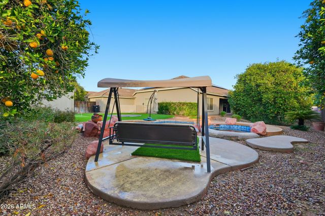 4335 E FOX Circle, Mesa, AZ 85205