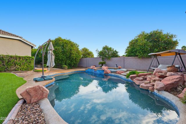 4335 E FOX Circle, Mesa, AZ 85205