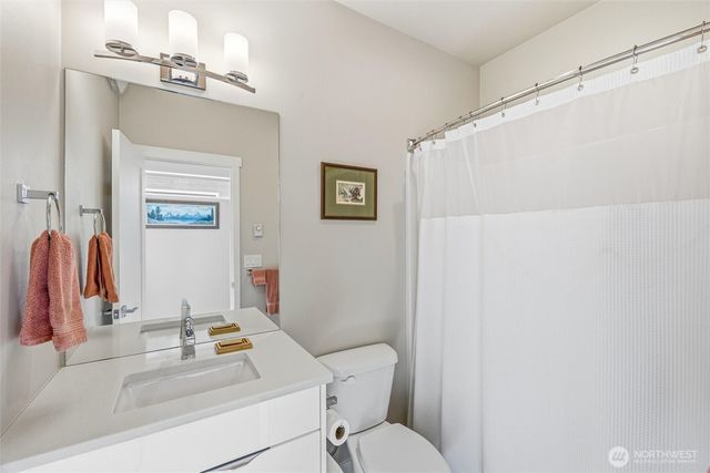 921 Sunseeker Lane, Bellingham, WA 98226