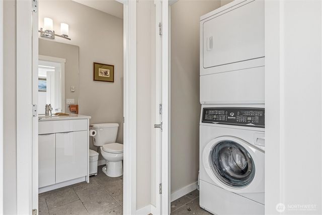 921 Sunseeker Lane, Bellingham, WA 98226