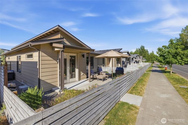 921 Sunseeker Lane, Bellingham, WA 98226