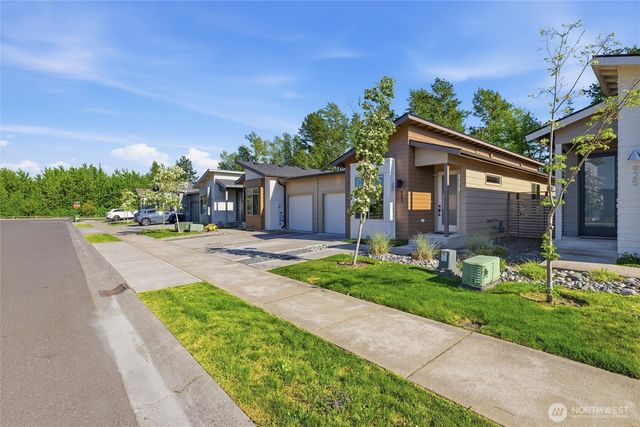 921 Sunseeker Lane, Bellingham, WA 98226