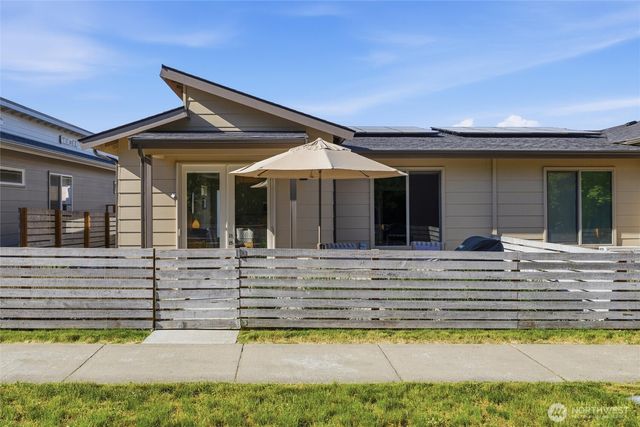 921 Sunseeker Lane, Bellingham, WA 98226