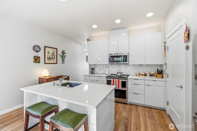 921 Sunseeker Lane, Bellingham, WA 98226