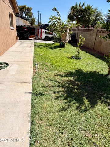 8310 N 55th Avenue, Glendale, AZ 85302