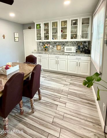 8310 N 55th Avenue, Glendale, AZ 85302