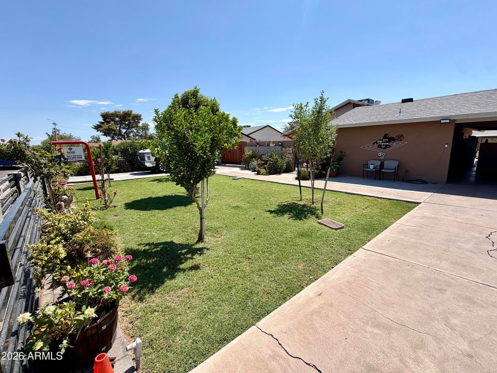 8310 N 55th Avenue, Glendale, AZ 85302 — photo 5