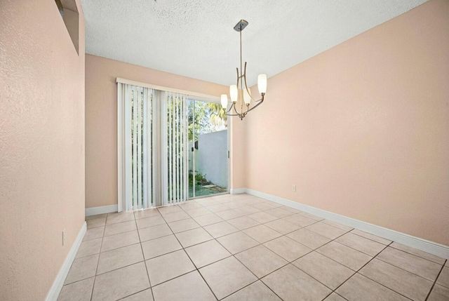 18051 Rhumba Way, Boca Raton, FL 33496