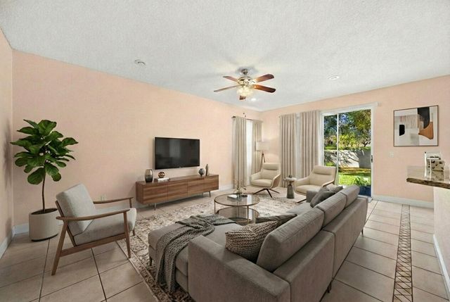 18051 Rhumba Way, Boca Raton, FL 33496