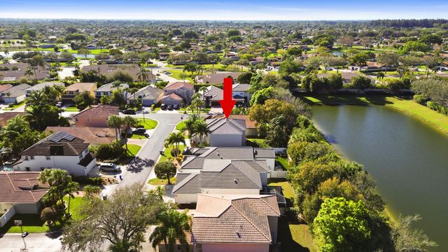 18051 Rhumba Way, Boca Raton, FL 33496