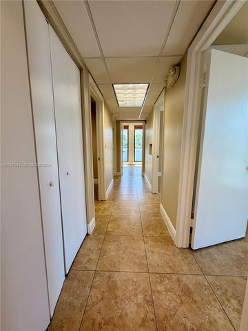 344 W 65th St 201, Hialeah, FL 33012