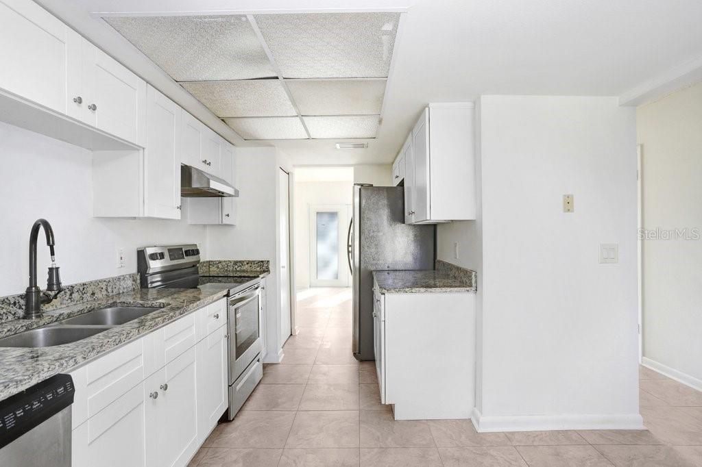 Image 21 of property listing at 5129 NORTHDALE BOULEVARD, Tampa, FL 33624