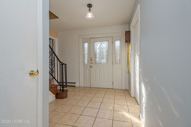 878 Green Valley Road, Jackson, NJ 08527