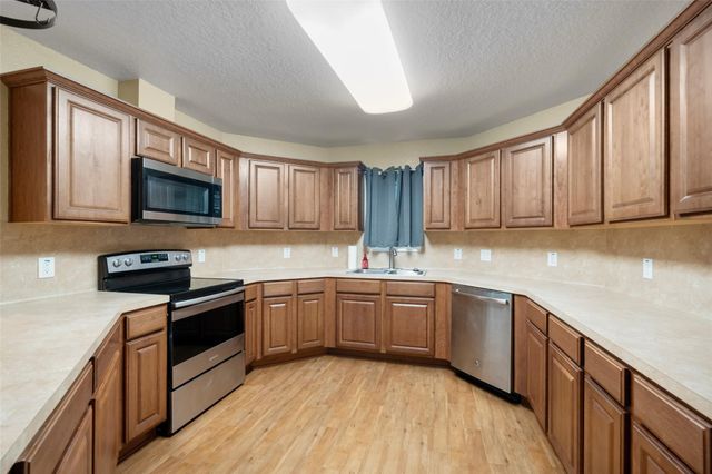 15677 Corinthian Way, Willis, TX 77318