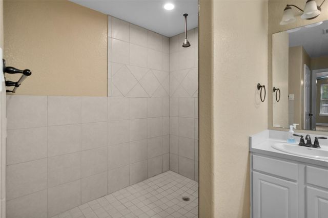 15677 Corinthian Way, Willis, TX 77318