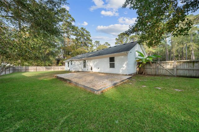 15677 Corinthian Way, Willis, TX 77318