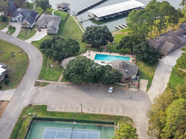 15677 Corinthian Way, Willis, TX 77318