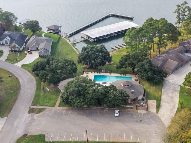 15677 Corinthian Way, Willis, TX 77318