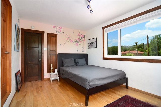8500 Val Verde Drive, West Hills, CA 91304