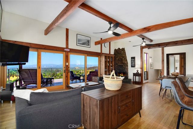 8500 Val Verde Drive, West Hills, CA 91304