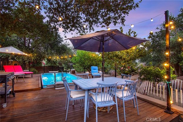 8500 Val Verde Drive, West Hills, CA 91304