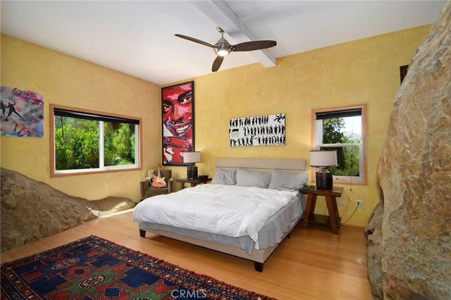 8500 Val Verde Drive, West Hills, CA 91304