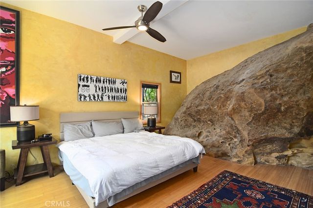 8500 Val Verde Drive, West Hills, CA 91304