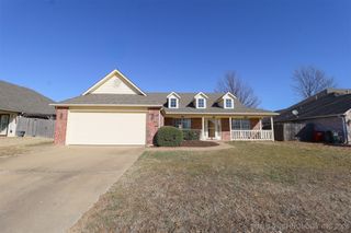 11003 E 95th Place North, Owasso, OK 74055