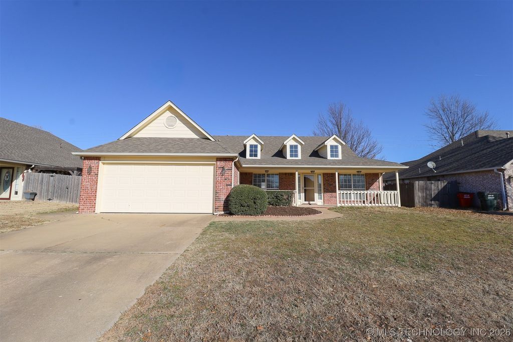 11003 E 95th Place North, Owasso, OK 74055