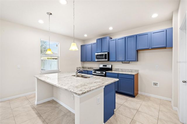 12208 MORGANS BLUFF PLACE, Riverview, FL 33579