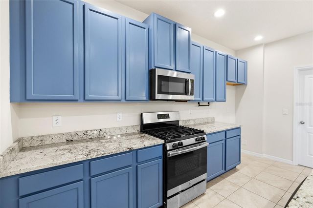 12208 MORGANS BLUFF PLACE, Riverview, FL 33579