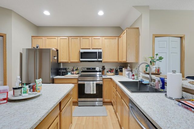 1871 Wildflower Court, Shoreview, MN 55126