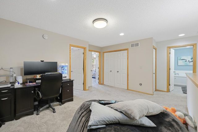 1871 Wildflower Court, Shoreview, MN 55126