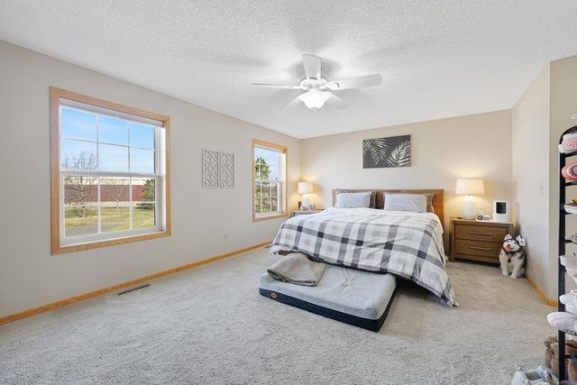 1871 Wildflower Court, Shoreview, MN 55126
