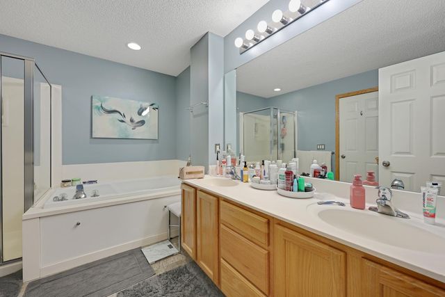 1871 Wildflower Court, Shoreview, MN 55126